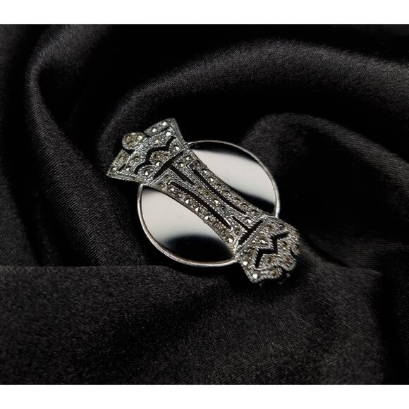 Vintage Marcasite Brooch With Intricate Silver Detailing & Black Onyx Accents - Picture 3 of 5